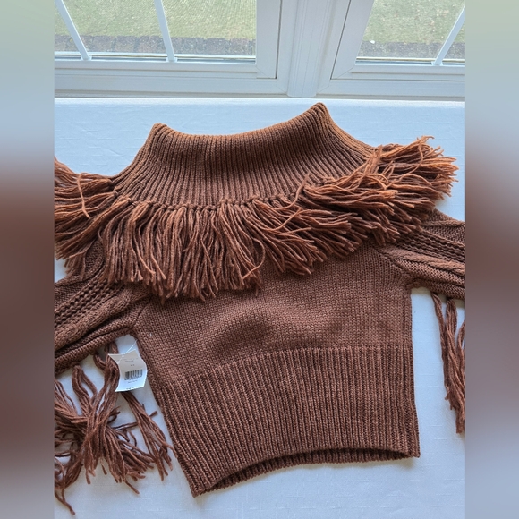Chic Fringed Sweater in Warm Brown WesternCore Southwestern NWT - Picture 9 of 9